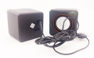 Altavoz Portátil USB Mini con Cable, 2 Piezas, D-02A, de Madera, con Luces LED RGB, para Juegos, 2.0 AUX, para Escritorio/Laptop y Uso en Exteriores - Product Image 4