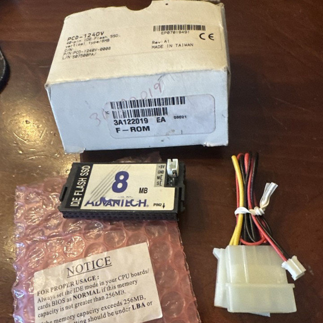 Bulk Supply ADVANTECH PCD-1240V 40-pin IDE Flash SSD Vertical Type 8MB NOS Durable