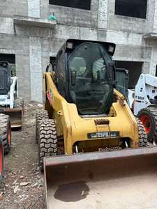 Chargeuse sur pneus d'occasion CAT246C Caterpillar 246C 277c 246d Mini machines de construction Petite chargeuse compacte à roues en stock - Product Image 3