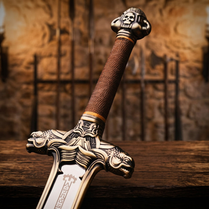 Espada de Acero Grabada a Mano de Conan el Bárbaro, Forjada, con Funda de Cuero, 58-60HRC, Réplica Medieval de Fantasía, Regalo para Coleccionistas - Product Image 1