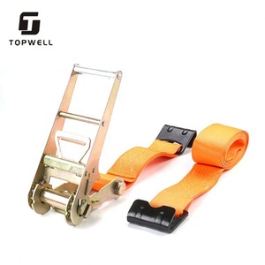 <span class=keywords><strong>สาย</strong></span>รัดแบบมีตัวล็อคสำหรับรถบรรทุก สีเหลือง ขนาด <span class=keywords><strong>2</strong></span> <span class=keywords><strong>นิ้ว</strong></span> ได้รับการรับรองมาตรฐาน CE รับน้ำหนักได้ 5000 กิโลกรัม ผลิตจากโพลีเอสเตอร์ สำหรับ<span class=keywords><strong>รัด</strong></span>สินค้า - Product Image 3