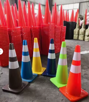 Cône de signalisation routière en PVC flexible, ressort en position verticale après pression de voiture, cône de sécurité routière réfléchissant