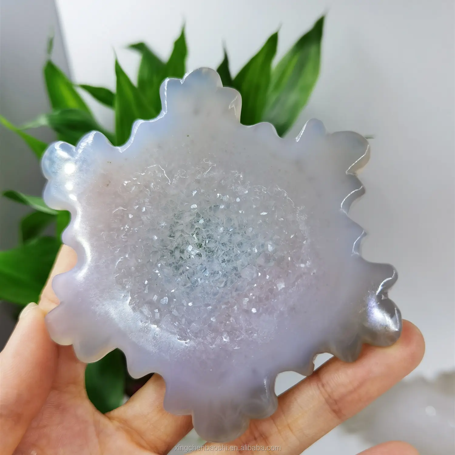 De alta calidad Natural de la mano tallada ágata druzy hermoso copo de nieve de sanación ágata geode para la decoración del Festival