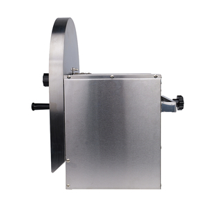 Máquina de <span class=keywords><strong>banana</strong></span> <span class=keywords><strong>chips</strong></span> de aço inoxidável, fatiador com lâminas enorme e almofadas de pés de borracha - Product Image 4