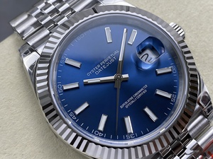 นาฬิกากันน้ำคุณภาพเยี่ยม ขนาด 41 มม. VS Factory ตัวเรือนเหล็ก 904L เครื่อง ETA 3235 รุ่นดำน้ำ 126334 นาฬิกาสีน้ำเงินสุดหรู - Product Image 2