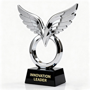 TROPHÉES GRAVURES EXPERT - Trophée Coupe ~ CLARRINGTON