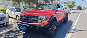 Pick-up d'<span class=keywords><strong>occasion</strong></span>, moteur à essence, boîte de vitesses manuelle, transmission intégrale avant, pneus tout-terrain, pick-up - Product Image 3