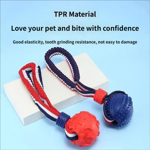 Interaktiver TPR-Hundekauball - Bissfester Wassermelonenförmiger Zahnreinigungsball, Langlebig, Umweltfreundlich, Lebensmittelsicher - Product Image 4