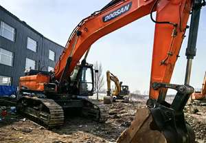 Alta calidad de segunda mano Doosan DX500LC Excavadora pesada sobre orugas Buen estado Precio bajo en Shanghai para la venta - Product Image 3