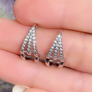 Geometric Triangle Ear <b>Cuff</b> For Women Elegant Line Design Fashion Jewelry - Product Image 2