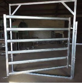 1,8*2,1 m Pluma de caballo de ganado estándar barata Anti óxido pintado en paneles de cerca de ovejas de punto de soldadura - Product Image 2