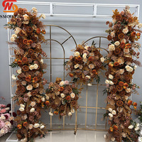 Décoration florale de table de luxe SMOOTH, centre de table en fleurs artificielles, rangée de roses rouges, guirlande pour la décoration de mariage et de fête