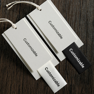 Quần Áo Mới treo <span class=keywords><strong>tag</strong></span> <span class=keywords><strong>2025</strong></span> tùy chỉnh thương hiệu sang trọng quần áo độc đáo <span class=keywords><strong>2025</strong></span> dập nổi nhãn hàng may mặc treo <span class=keywords><strong>tag</strong></span> - Product Image 2