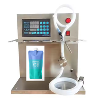 Machine de remplissage semi-automatique pour sachets à bec verseur / Machine de remplissage semi-automatique pour sachets à bec verseur / Machine de remplissage de chlore liquide