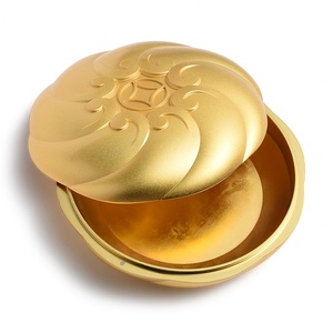 Caja de Joyería Decorativa para el Hogar, con Relieve, de Metal Dorado de Lujo, de Alta Calidad, con Forma Contemporánea - Product Image 4