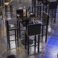 Vente en gros d'usine de meubles de bar tabourets de bar hauts modernes en fer et table de bar ensemble de chaises pour petites tavernes et boîtes de nuit