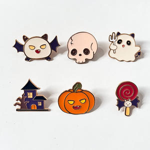 Épingles en émail d'<span class=keywords><strong>horreur</strong></span> personnalisées broche Halloween <span class=keywords><strong>film</strong></span> d'<span class=keywords><strong>horreur</strong></span> épinglette alliage sac à dos Badge accessoires cadeau émail broche support carte - Product Image 2