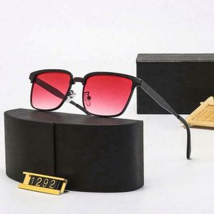 Gafas de Sol de Moda 1292 con Montura con Estampado de Leopardo, Gafas Metálicas Anti-Luz Azul con Lentes Polarizadas Rosa Morado - Product Image 1