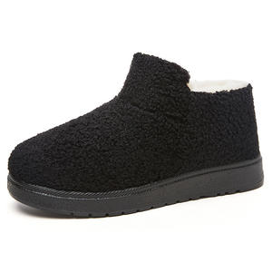 Pantoufles en PVC de haute qualité, pantoufles pour femmes, pantoufles en peluche, pantoufles chaudes, pantoufles d'extérieur, prix de gros - Product Image 6