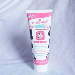 เอ บอนเน่ สปา มิลค์ ซอลท์ 2-in-1 350 กรัม สครับเกลือสปาสูตรนมสำหรับทำความสะอาดอย่างล้ำลึกและขัดผิวในขั้นตอนเดียว - Product Image 4