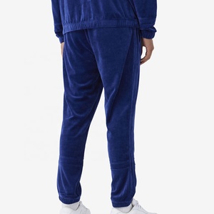 Survêtement en velours personnalisé pour femmes Ensemble 2 pièces Sweat-shirts zippés avec poches Survêtement de <span class=keywords><strong>jogging</strong></span> pour hommes - Product Image 6