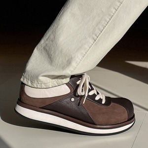 Nouvelles Chaussures de Sport Décontractées Polyvalentes à Semelle Épaisse Marron Rétro Haut de Gamme à Bout Carré pour Hommes et Femmes Printemps 2026 - Product Image 2