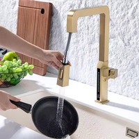 Robinet de cuisine numérique moderne avec douchette extractible, mitigeur monocommande en laiton, finition or brossé, flexible, de luxe, mural