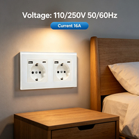 Prise murale UBARO série F 157 mm EU avec 2 ports USB A et 2 ports USB-C, 16A, double Schuko, panneau en verre trempé et plastique PC