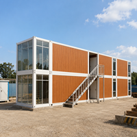 Maison préfabriquée pliable de 20 pieds à faible coût de main-d'œuvre, maison modulaire portable utilisant une structure sismique pour camp de travailleurs et bureau de chantier