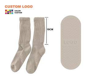 OEM Personalized Winter Slouch <b>Socks</b> Anti-Slip Grip Pilates Crew Sports <b>Socks</b> Custom Logo High Quality - Product Image 4