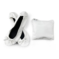 Chaussures de ballet d'intérieur pliables pour fête de mariage Chaussures de ballerine plates enroulables pour femmes Pantoufle Sac assorti