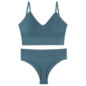 Set personalizzato di reggiseno e mutandine 2 Pack per donna, Set Lingerie senza fili in maglia a coste-reggiseno senza cuciture, costine e nozioni di base - Product Image 2