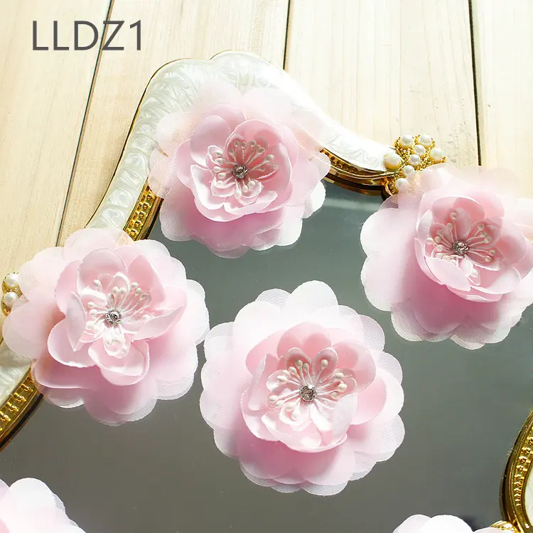 Fatti a mano 3D fiori di simulazione pizzo di 8cm bianco tessuto decorativo 3d fiore per abito da sposa