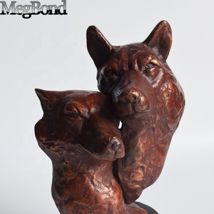 Têtes de loup en fonte Sculpture abstraite en bronze Figurine double loup pour décoration intérieure - Product Image 6