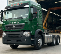 Camion tracteur Sinotruk HOWO TX 6X4 à faible consommation de carburant, groupe motopropulseur fiable, tête de tracteur robuste pour le transport logistique