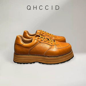 Chaussures décontractées pour hommes en cuir de cheval à semelle épaisse, style rétro britannique, baskets à lacets à talon moyen pour usage quotidien - Product Image 4