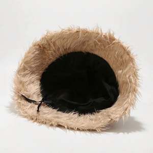 Chapeau Bob en Fourrure Épais et Chaud pour Femme, Nouvelle Collection Automne-Hiver, Personnalisable avec Logo, Idéal pour l'Extérieur et la Mode - Product Image 5