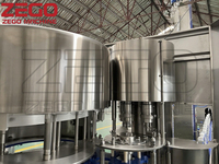 Ligne de production remplissante entièrement automatique 3 en 1 pour petite entreprise Machine d'embouteillage d'eau minérale pure en plastique