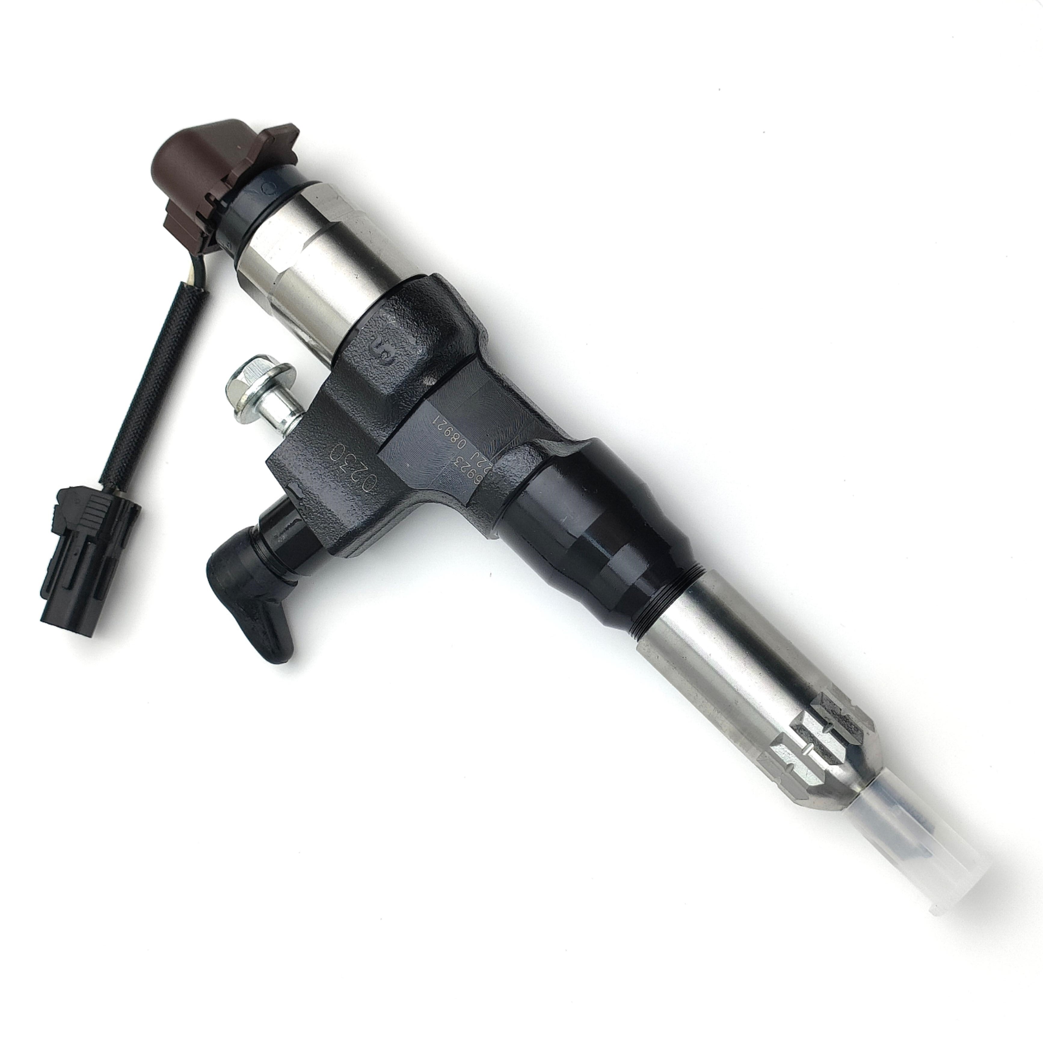 Diesel Fuel Injector 095000-6923 23670-E0230  Common Rail Injector 095000-6923 23670-E0230