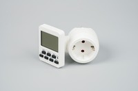 Umweltfreundlicher Modischer Digitaler Zeitschaltuhr-Steckdosenadapter EU-Standards Einphasig Batteriebetrieben Kupfer IP21/IP44 250V