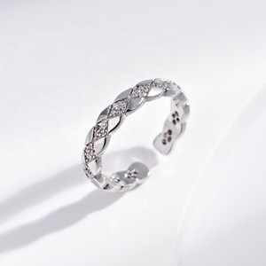 Bague ajustable ouverte en laiton plaqué argent, motif géométrique, avec zircone et cuivre, pour femme, style décontracté, idéale comme cadeau de mariage - Product Image 3