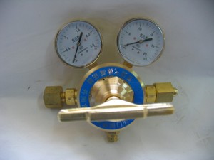 Descompresor de oxígeno industrial O2/H2/Ar/regulador de aire para oxígeno fabricado en latón, para uso en el aire - Product Image 2