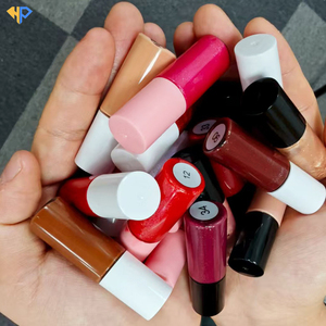 <span class=keywords><strong>Set</strong></span> <span class=keywords><strong>de</strong></span> Brillo Labial Vegano, Brillo Labial Color Nude, Muestra Gratis, Cosméticos <span class=keywords><strong>de</strong></span> Marca Privada, Brillo Labial Mate, Brillante, Mini, con Purpurina - Product Image 5