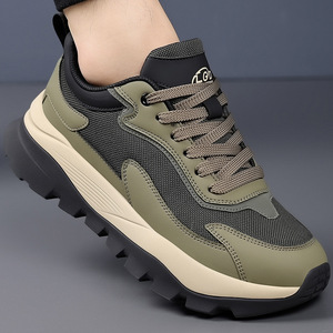 รองเท้ากีฬาผู้ชายแบบตาข่ายระบายอากาศ พื้นยางแบบเตี้ย สไตล์ลำลองสำหรับเดิน - Product Image 2