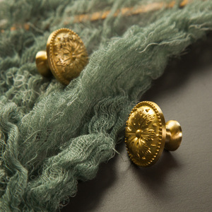 JAYA Antique Brass Drawer Pull Handles Bronze Cabinet <strong>Knobs</strong> Vintage Furniture Handles Porcelain Almirah <strong>Door</strong> Pulls for Cabinets - Product Image 6