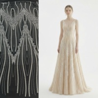 Tissu de tulle de luxe écologique pour mariée avec broderie, perles, sequins et motifs floraux pour robes de mariage ou de soirée
