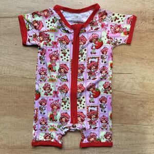 Siap Kirim Grosir Piyama Kasual Bambu Spandex Berenda Lembut Kotak Misteri untuk Anak-anak Gaya Acak Cetakan Karakter Kotak Kejutan Bayi - Product Image 5