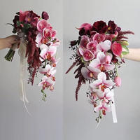 Bouquet de fleurs artificielles en cascade pour Halloween, idéal pour la photographie, la décoration intérieure et les centres de table (tissu et plastique)