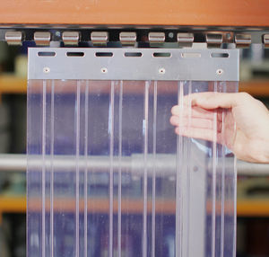 Cintre coulissant industriel léger et portable, écologique, avec crochets et pinces <span class=keywords><strong>pour</strong></span> rideaux de porte/fenêtre en <span class=keywords><strong>PVC</strong></span> - Product Image 2