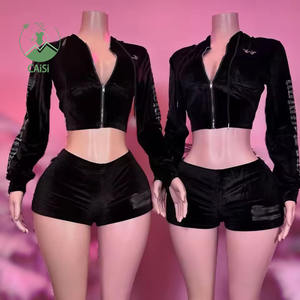 批发两件套短裤套装女式长袖水钻连帽拉链夹克短裤两件套秋冬服装 - Product Image 1